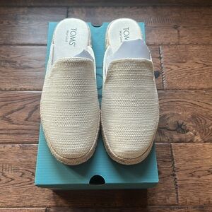 TOMS Santiago Mule Espadrille Natural Color Size 9.5 *NIB